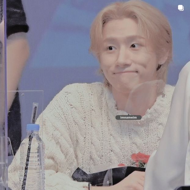 24.06.⠀⠀⠀ ✦ ꯭໋ 熱 t̟e̟n̟d̟e̟r̟♡uoᴉʇɔǝɟɟɐ. ̵ׄ ❵ - Mirrored Blind Playin
