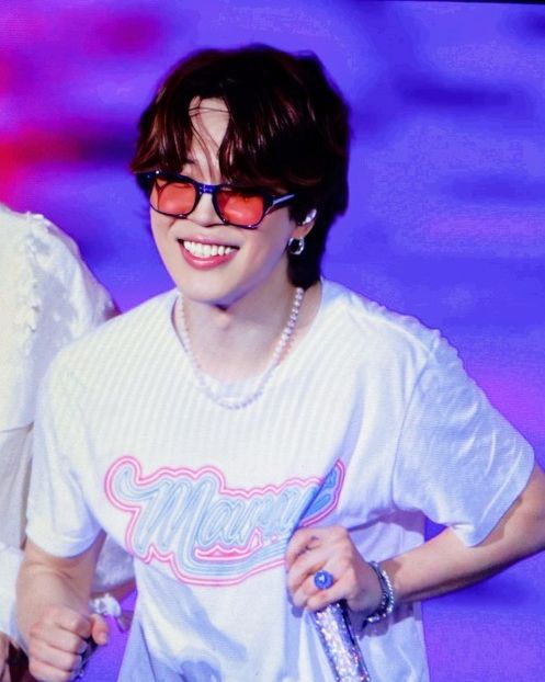  - Hello BTS !