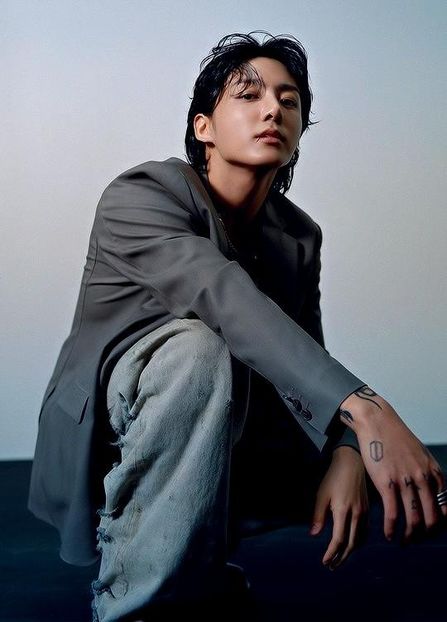  - Hello BTS !