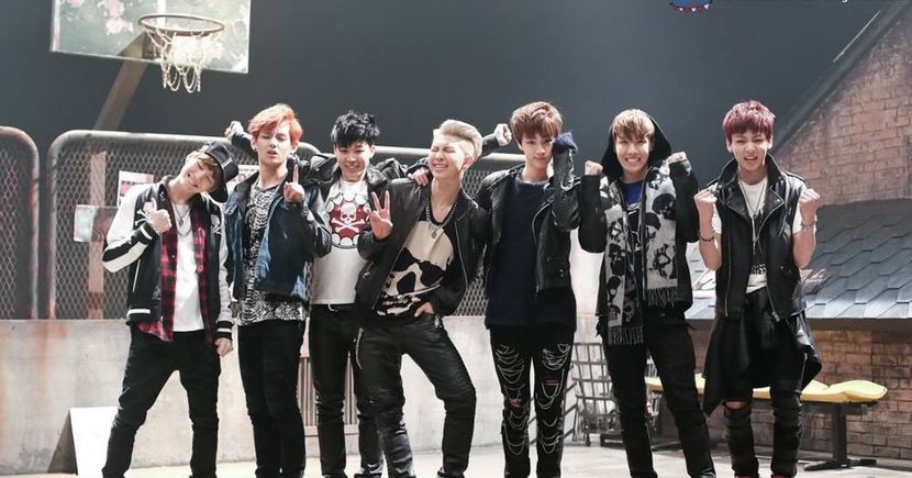  - Hello BTS !