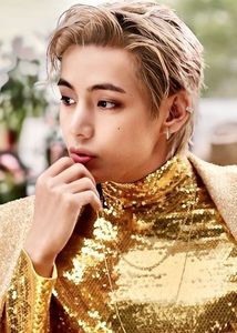  - Hello BTS !