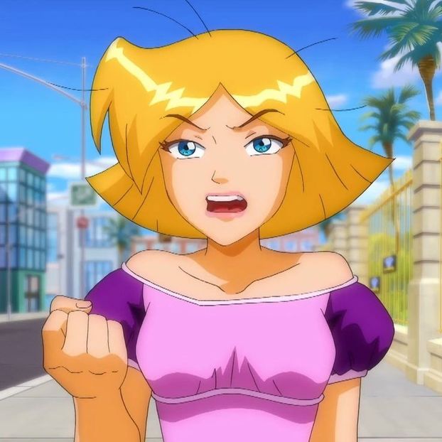  - Alege o blonda din desene animate