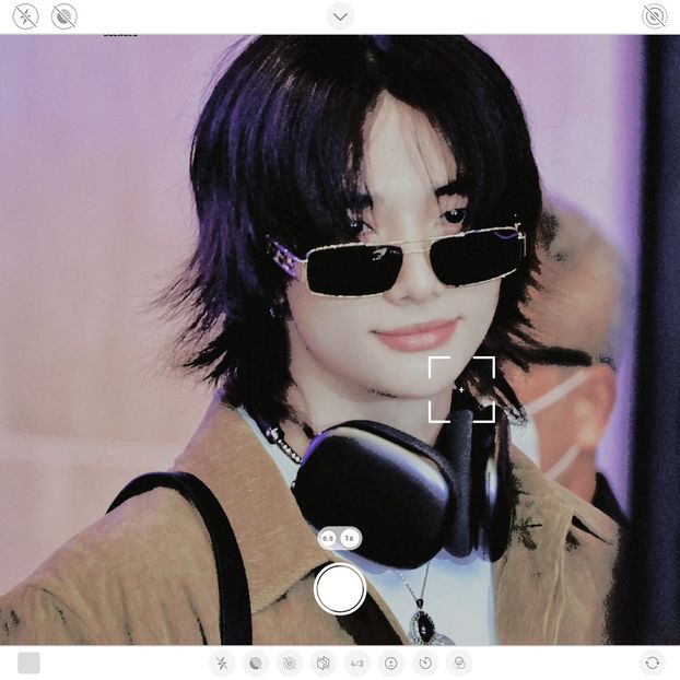 ⸙ .ೃ 04.07 　　 　⁞ ❏. barry white — can't get enough of your love, babe. - Fragments of Deceit