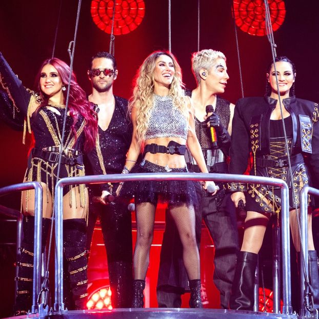  - Rebelde
