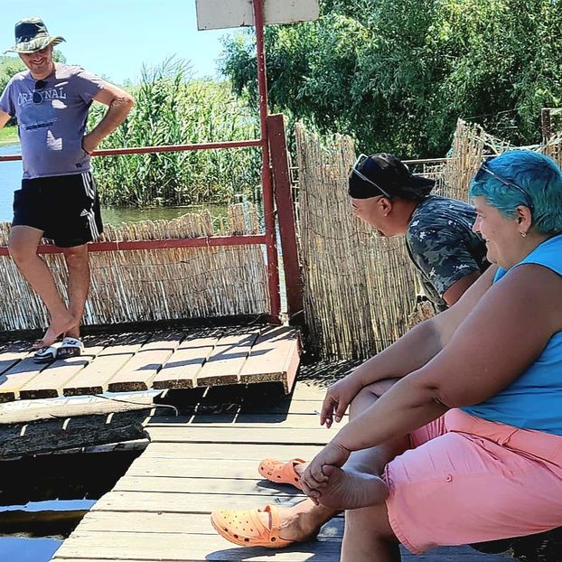  - EU SI PRIETENII MEI