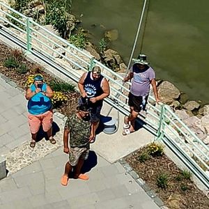  - EU SI PRIETENII MEI