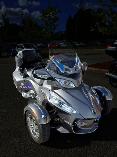 Can Am Spider - D - CARS - BIKES - BOATS