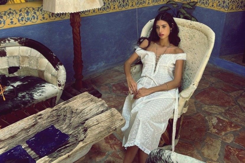 WinnieLynx got　　⁵Frida Cantú. - Throwback Pick-a-Card Game