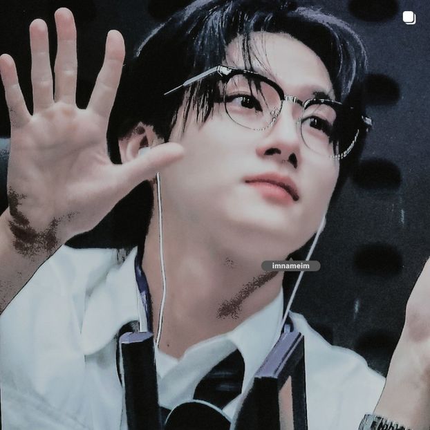 17.07.⠀⠀⠀ ✦ ꯭໋ 熱 t̟e̟n̟d̟e̟r̟♡uoᴉʇɔǝɟɟɐ. ̵ׄ ❵ - Mirrored Blind Playin