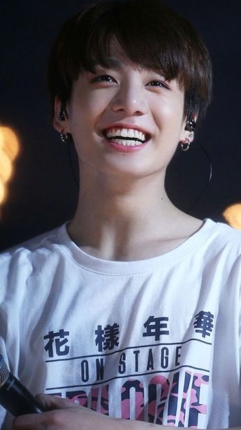  - Hello BTS !