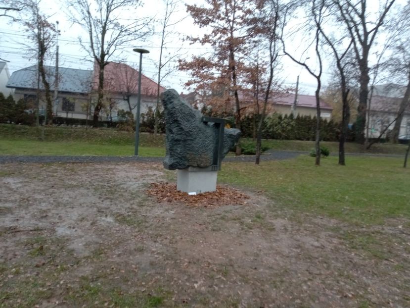  - Mai vechi