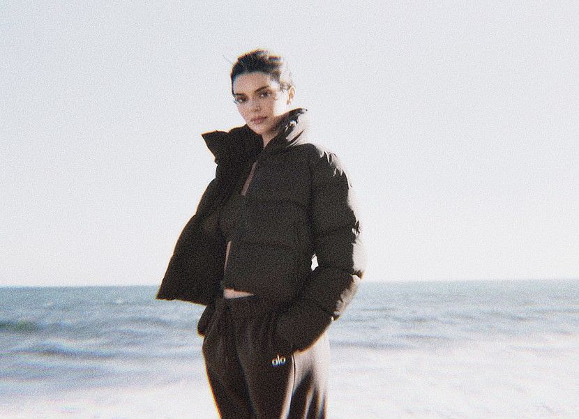༆27Jul،24=͟͟͞♡　　·◊· E̮x̮t̮r̮a̮: ᖽᐸendall ‹AloYoga, Outerwear Campaign, 2021. - flowers of fire blossom in me
