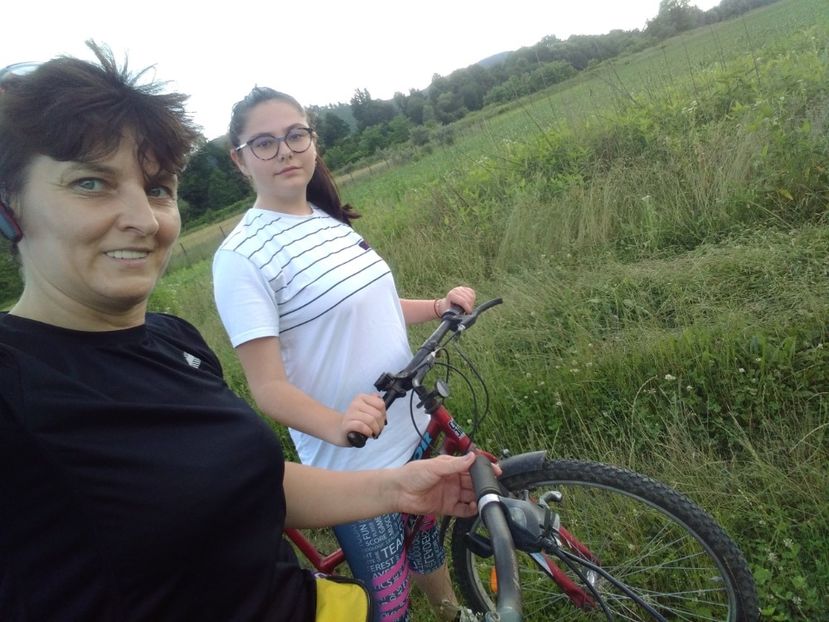  - Cu bicicleta