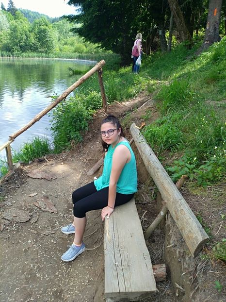  - Mai vechi