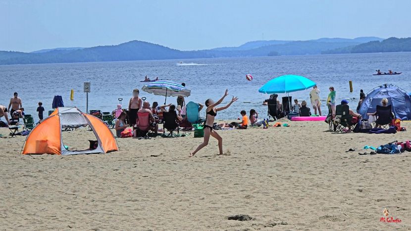 Lake Beach 1 - LAKE SIMON - QC