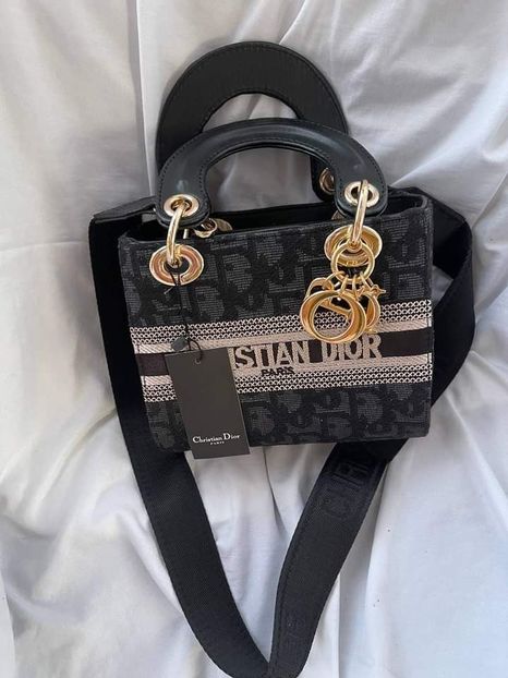  - Dior lady