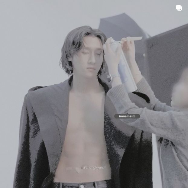 06.08.⠀⠀⠀ ✦ ꯭໋ 熱 t̟e̟n̟d̟e̟r̟♡uoᴉʇɔǝɟɟɐ. ̵ׄ ❵ - Mirrored Blind Playin