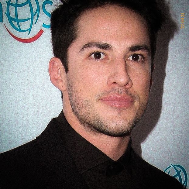 • Michael Trevino born on January 25th 1985. @xTheOriginalsTO. - when i see you on those streets