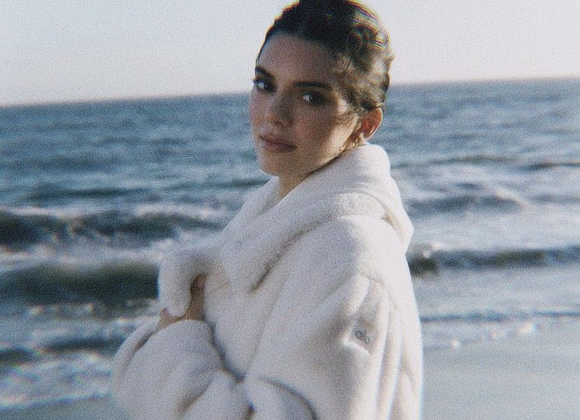 ༆9Aug،24=͟͟͞♡　　·◊· E̮x̮t̮r̮a̮: ᖽᐸendall ‹AloYoga, Outerwear Campaign, 2021. - flowers of fire blossom in me