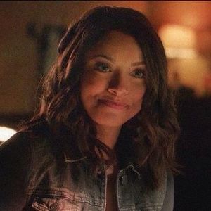 • sleepsong got Bonnie Bennett. - when i see you on those streets