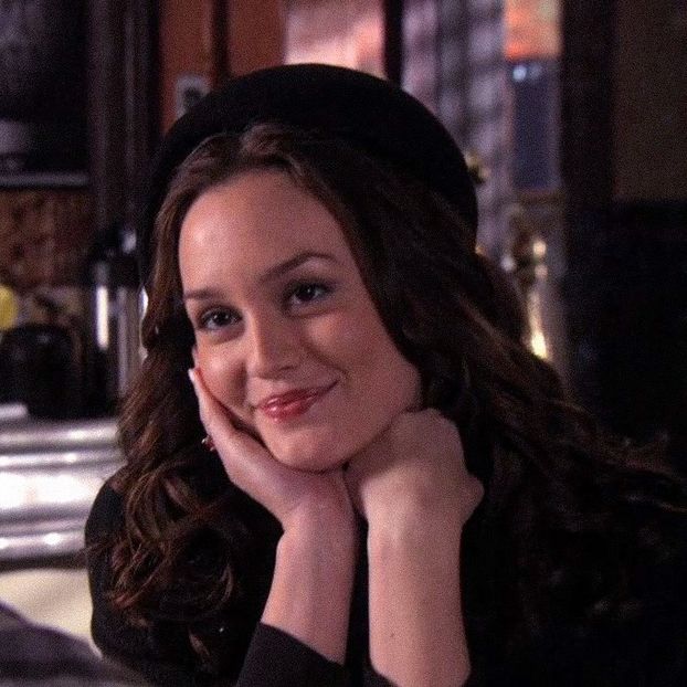 • Maktub got Blair Waldorf. - when i see you on those streets