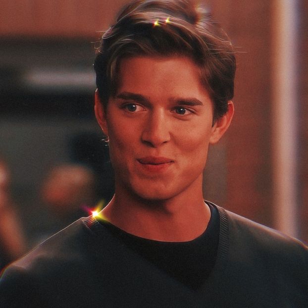 • Nidaros got Jason DiLaurentis. - when i see you on those streets
