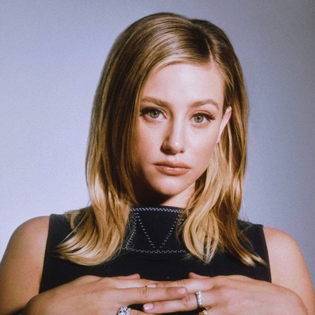 • xPrettyLittleLiarsx3 got Lili Reinhart. - when i see you on those streets