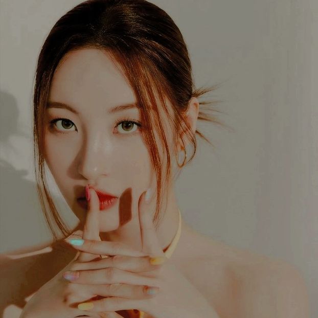 　　 ౿ Emptiness got Lee Sunmi. - Meraki