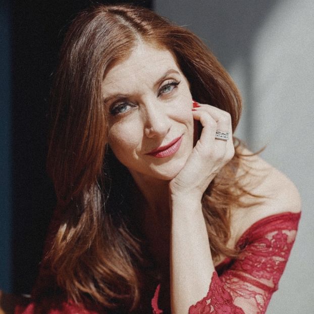 • Nidaros’ b-day twin is Kate Walsh: October 13th. - when i see you on those streets