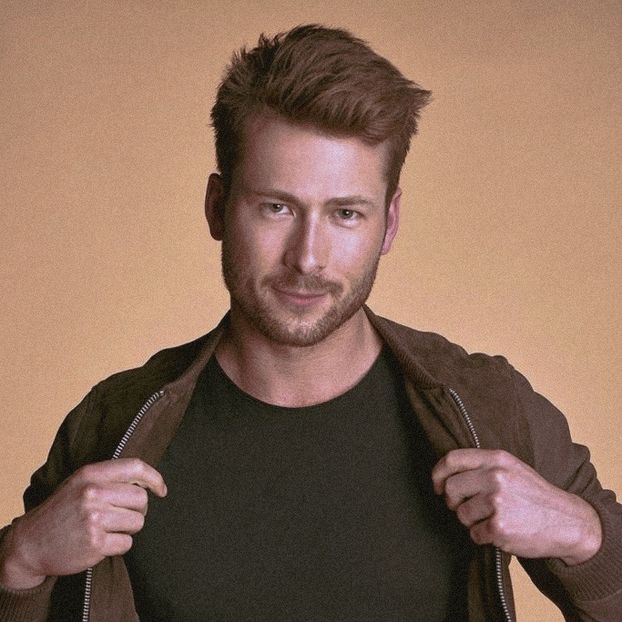 • xBarbieLandx3’s b-day twin is Glen Powell: October 21st. - when i see you on those streets