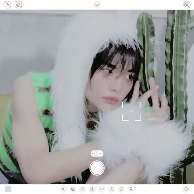 ⸙ .ೃ 22.08 　　 　⁞ ❏. bm — broken me. - Fragments of Deceit