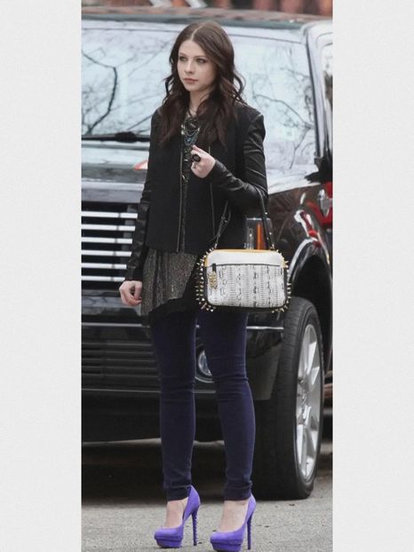 • Georgina Sparks [media: 6,81] for @Haxan. - when i see you on those streets