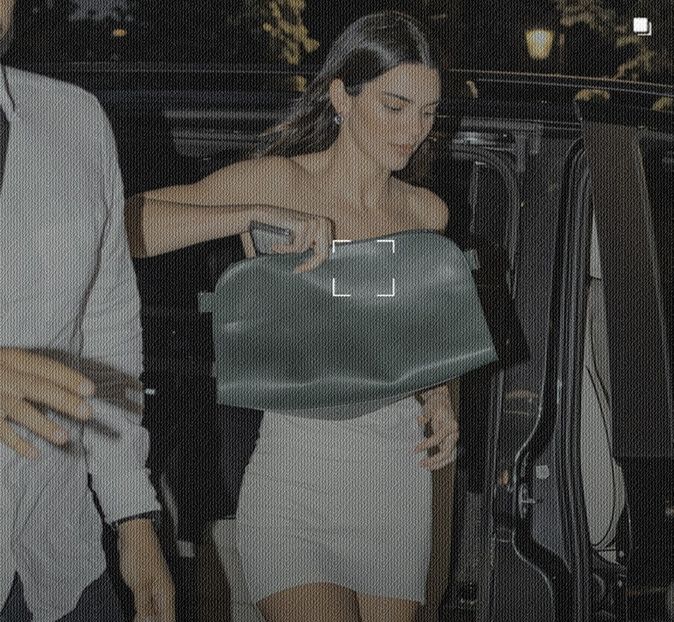 ☭ ·੦੪.੦੧· ℐẹṇṇẹṛ ‹Arriving at Manko Restaurant in Paris, FR. [August 1, 24] - everything seems unreal to me