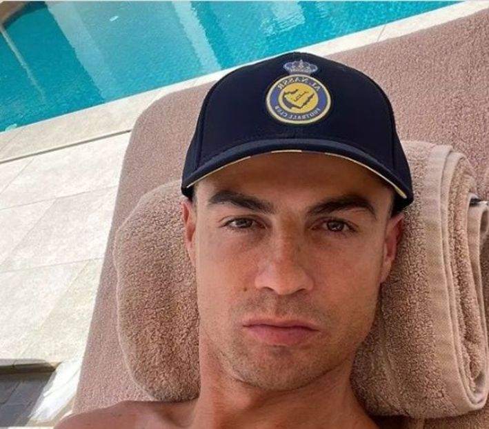 Nici măcar nu vreau sa agat. Ești tot ce îmi doresc. *o saruta* - episodul 85