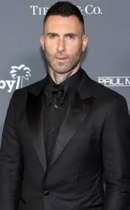 *incuie poarta tremurand de nervi si il suna pe Derek* - episodul 85