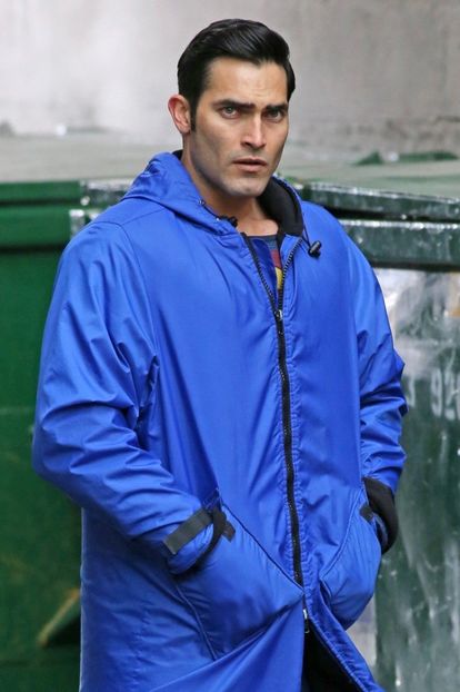 Ia stati putin, ca ma suna Adam, cica e urgent. *il pune pe difuzor*Ce faci vtm? - episodul 85