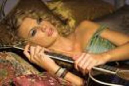 imagesCADABLEC - tAyLoR SwIfT