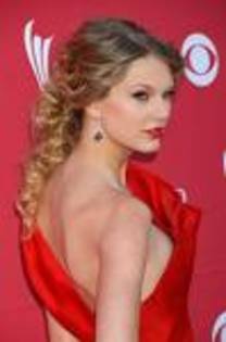 imagesCASSTP6N - tAyLoR SwIfT