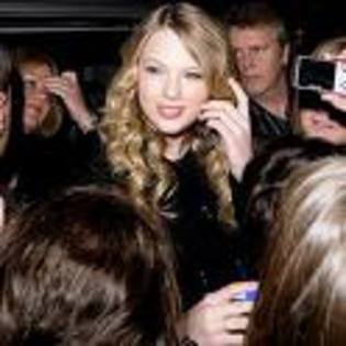 imagesCAVO613T - tAyLoR SwIfT