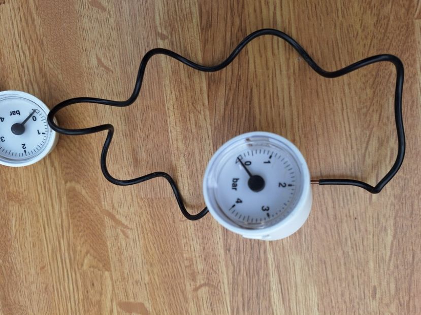  - Manometru centrala