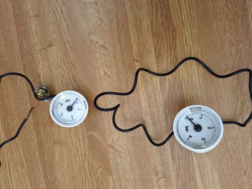  - Manometru centrala