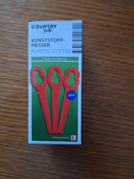 4a5043d7-3f35-4145-95b6-f0e755b18942 - Cutite trimer