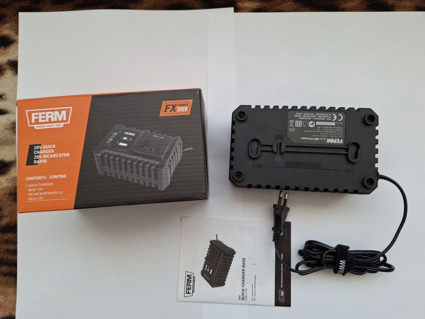  - Incarcator Ferm 20V model 1