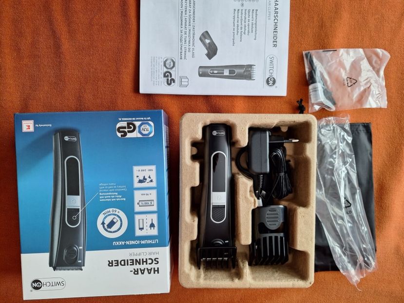  - Masina tuns pe baterii