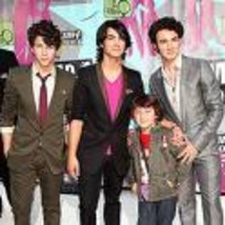 Jonas brothers