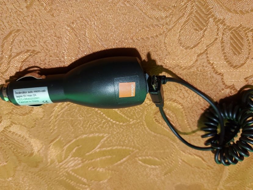  - Incarcatoare auto 4bc