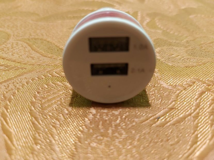  - Incarcatoare auto 4bc