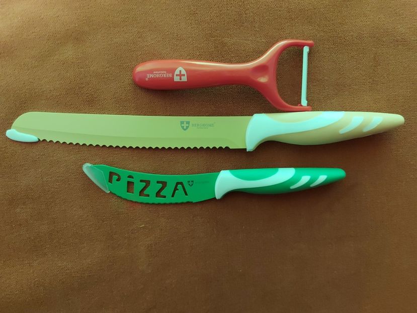  - set cutite