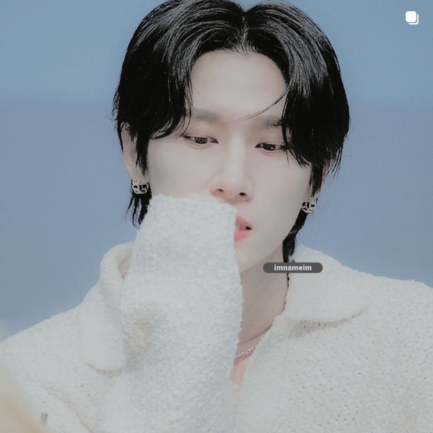 18.09.⠀⠀⠀ ✦ ꯭໋ 熱 t̟e̟n̟d̟e̟r̟♡uoᴉʇɔǝɟɟɐ. ̵ׄ ❵ - Mirrored Blind Playin