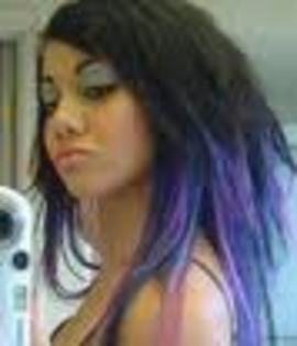 emo8